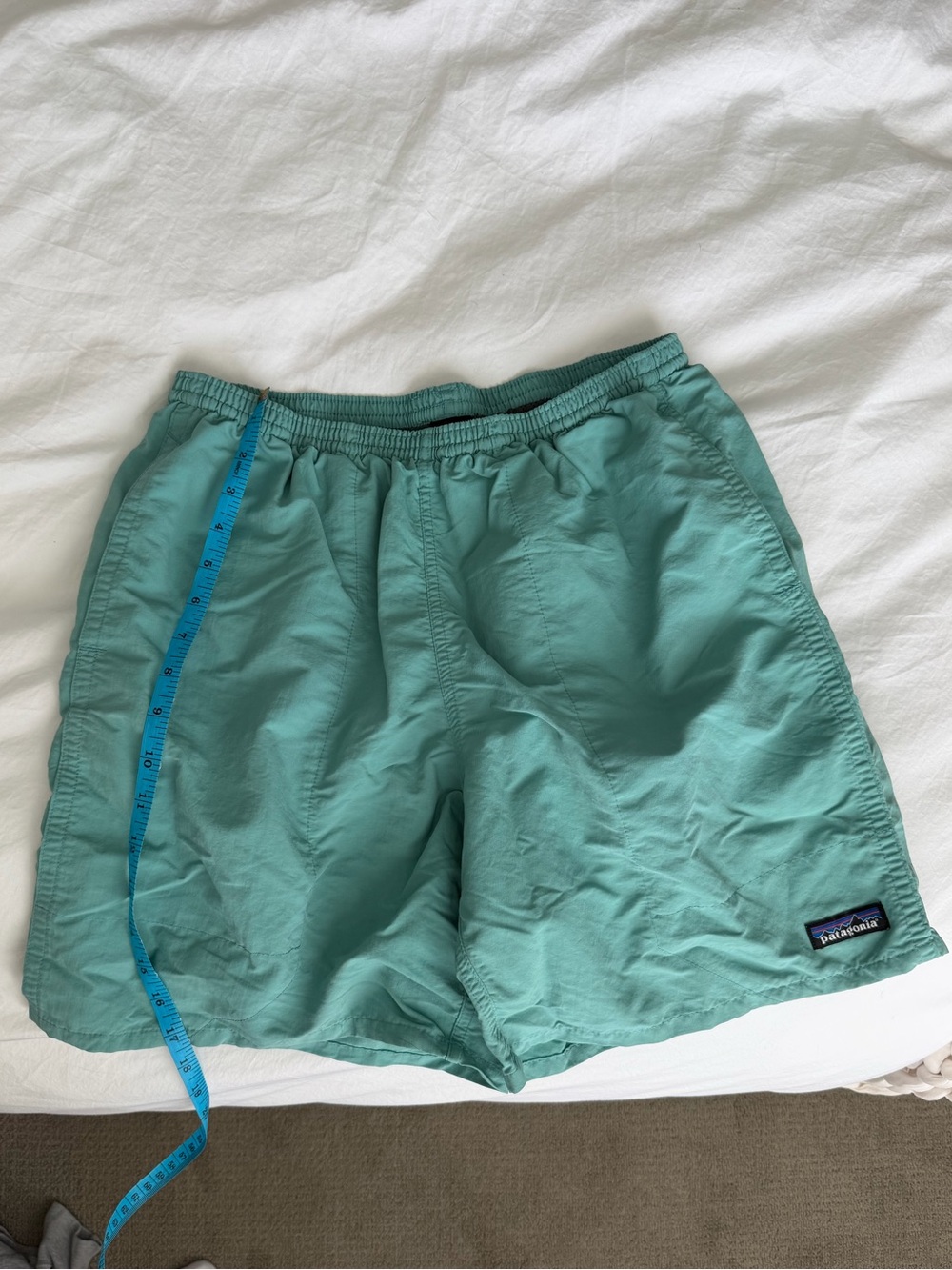 EUC men’s Patagonia hybrid shorts swim trunks casual waterproof Baggies size M